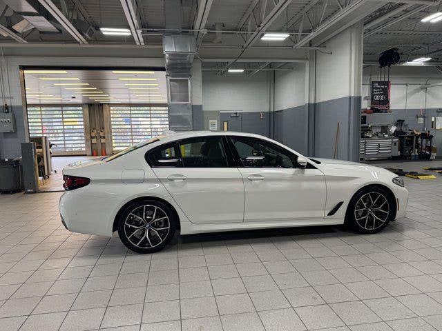 2023 BMW 530