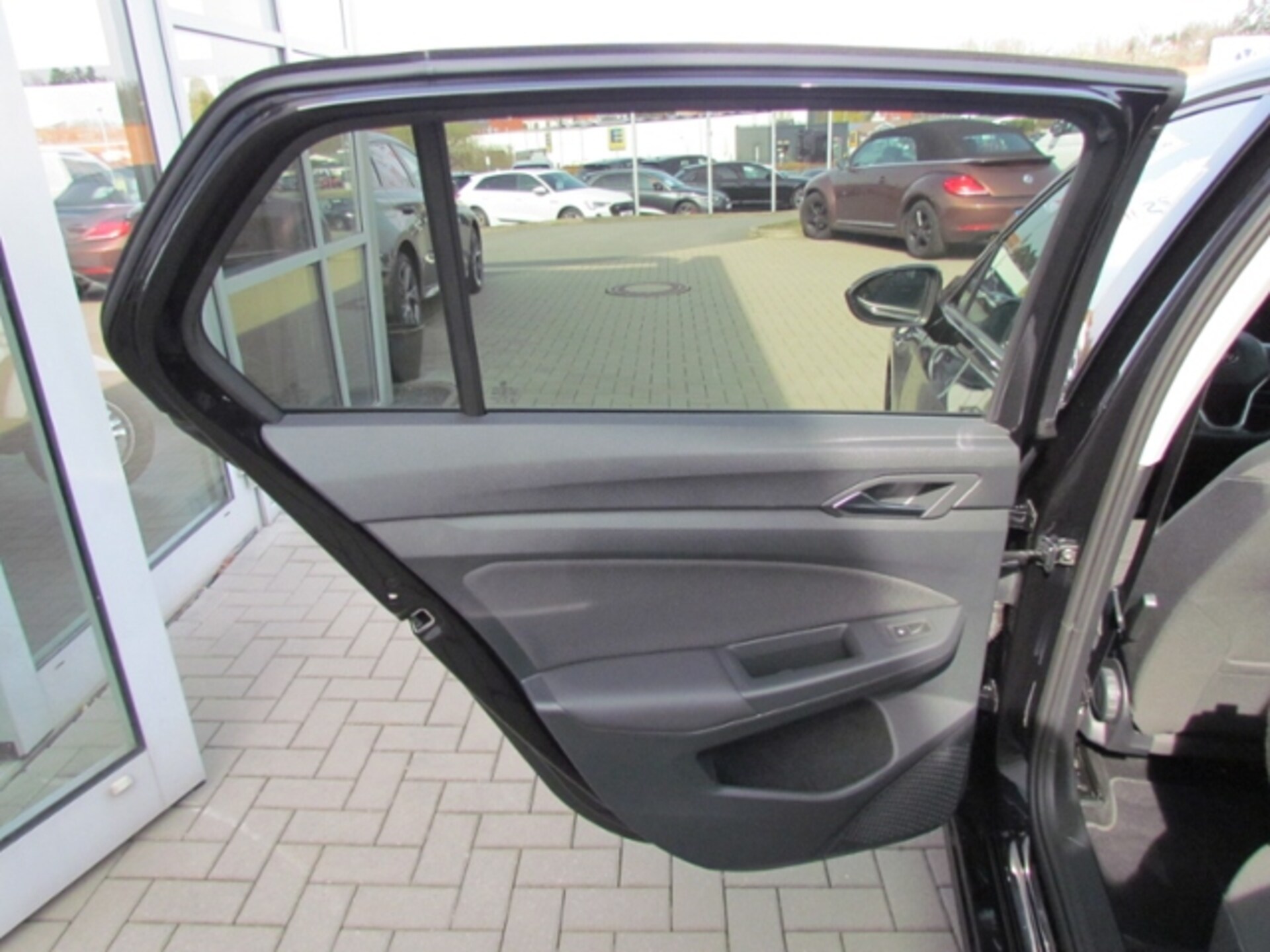 Volkswagen Golf Active