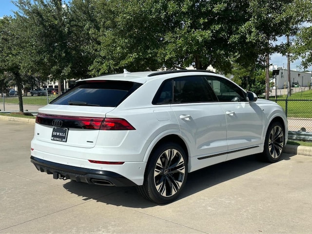 2026 Audi Q8