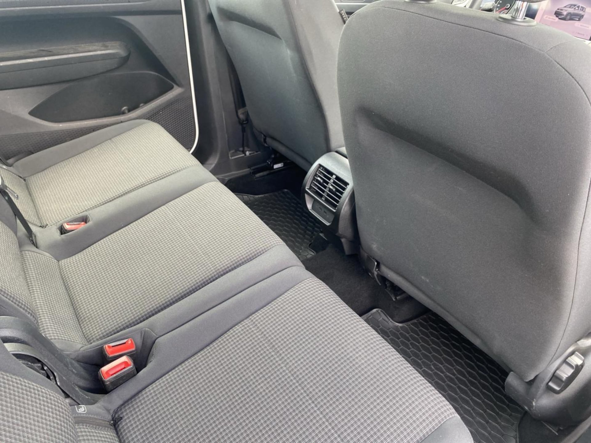 Volkswagen Caddy Maxi Basis-Modell