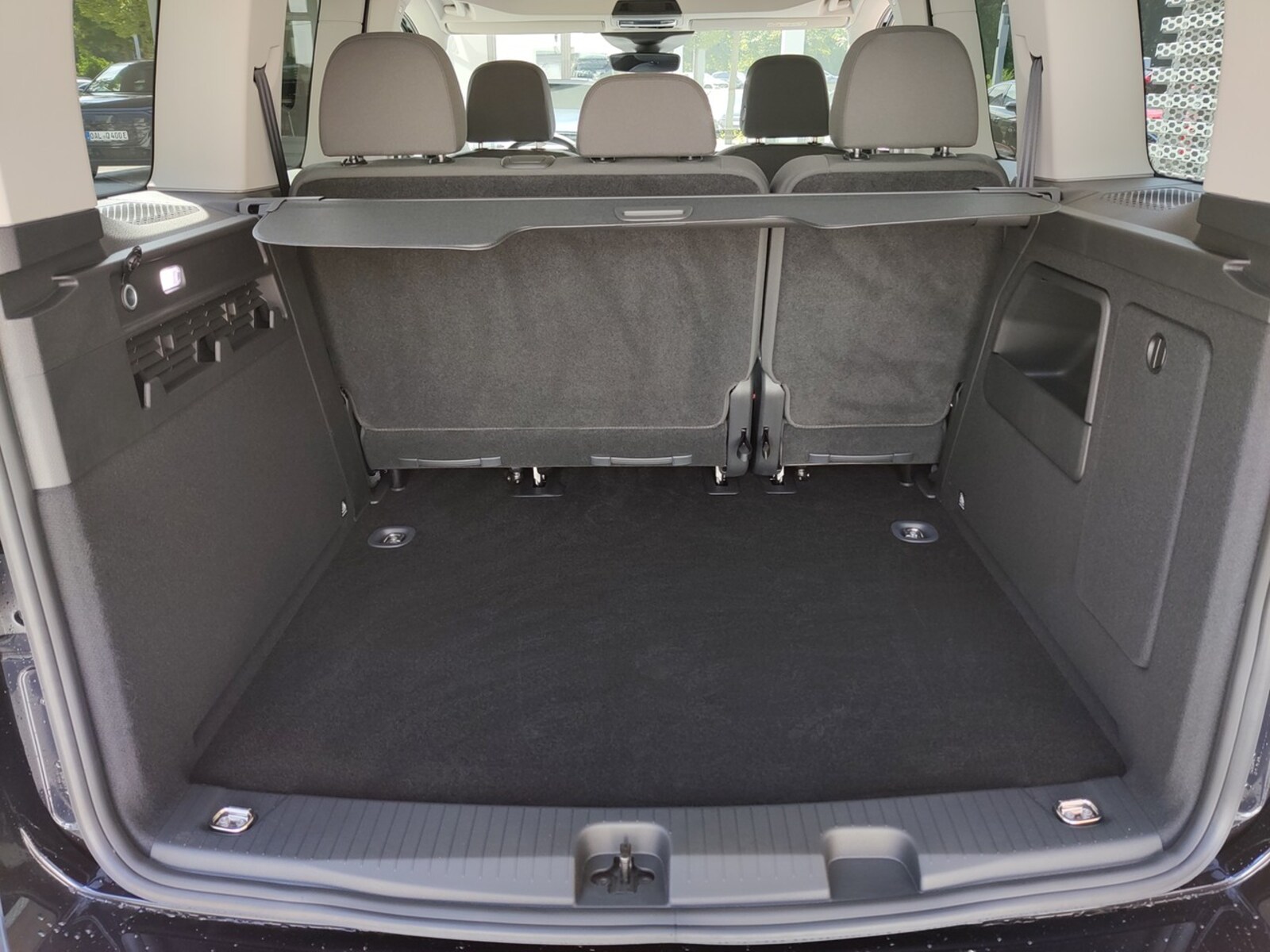 Volkswagen Caddy – Bild 8