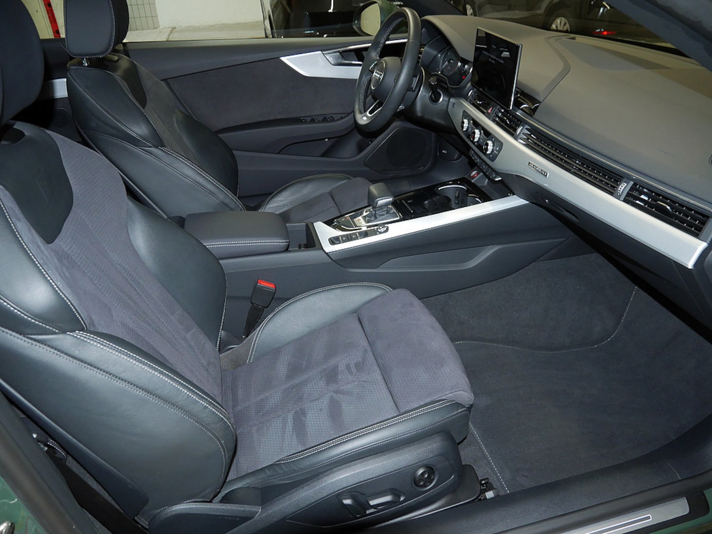 Bild über Audi S5 Cabriolet TFSI quattro tiptronic - für weitere Informationen kontaktieren Sie den Audi Partner
