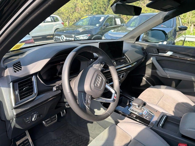 2022 Audi SQ5