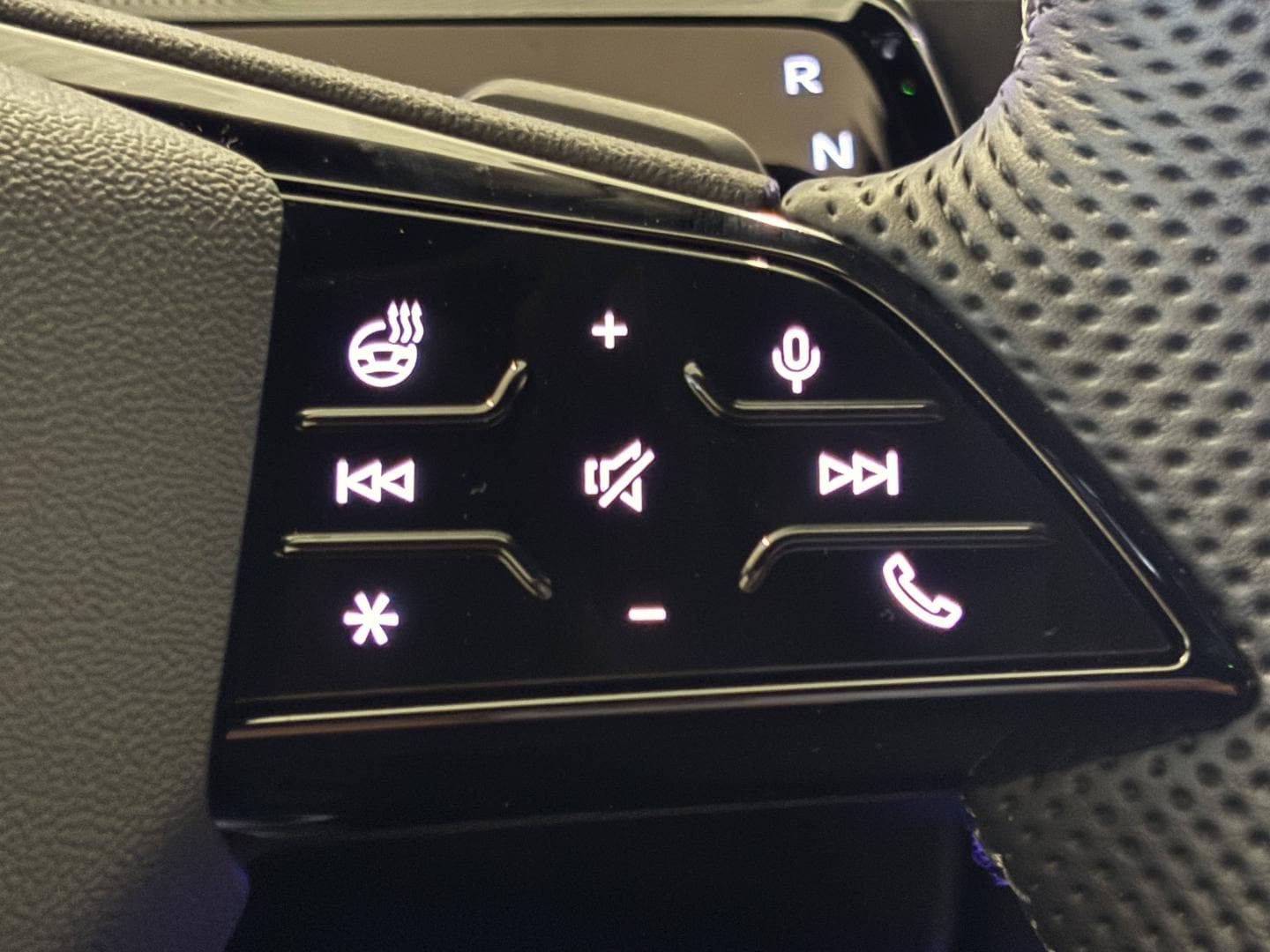 Image about Audi Q3 e-hybrid Design e-hybrid 272 ch S tronic