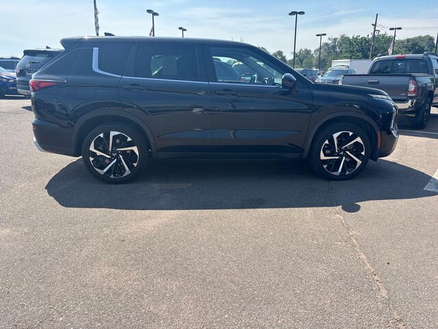 2022 Mitsubishi Outlander