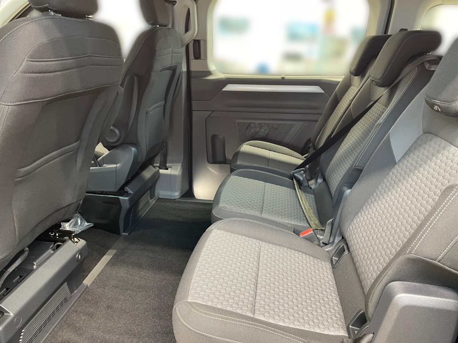Volkswagen Caravelle – Bild 14