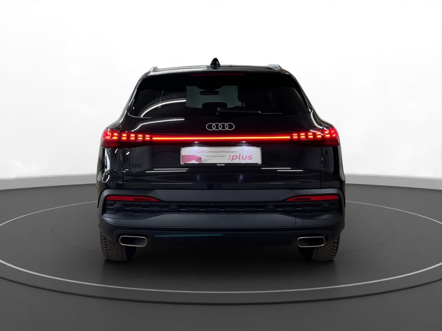 Bild über Audi Q5 SUV TFSI 150 kW S tronic - für weitere Informationen kontaktieren Sie den Audi Partner