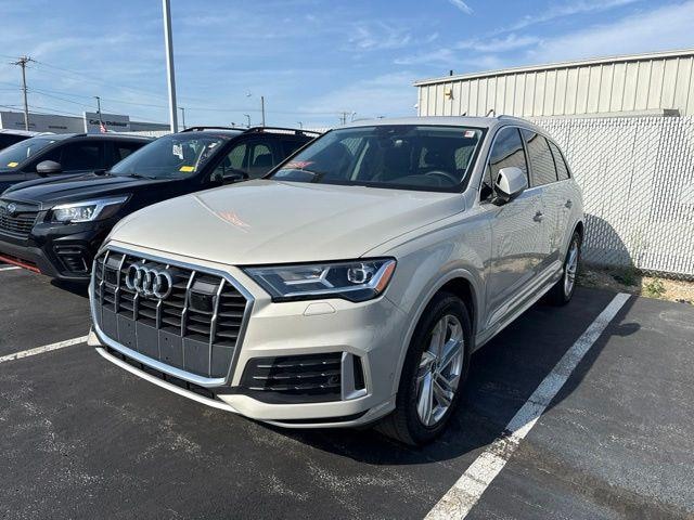 Photo of 2021 Audi Q7 