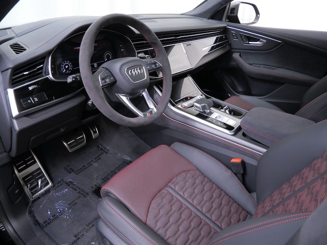 2026 Audi RS Q8 SUV performance