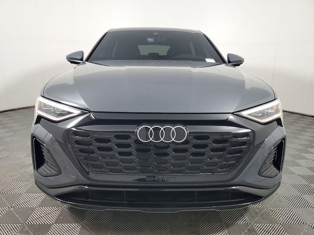 2024 Audi Q8 Sportback e-tron