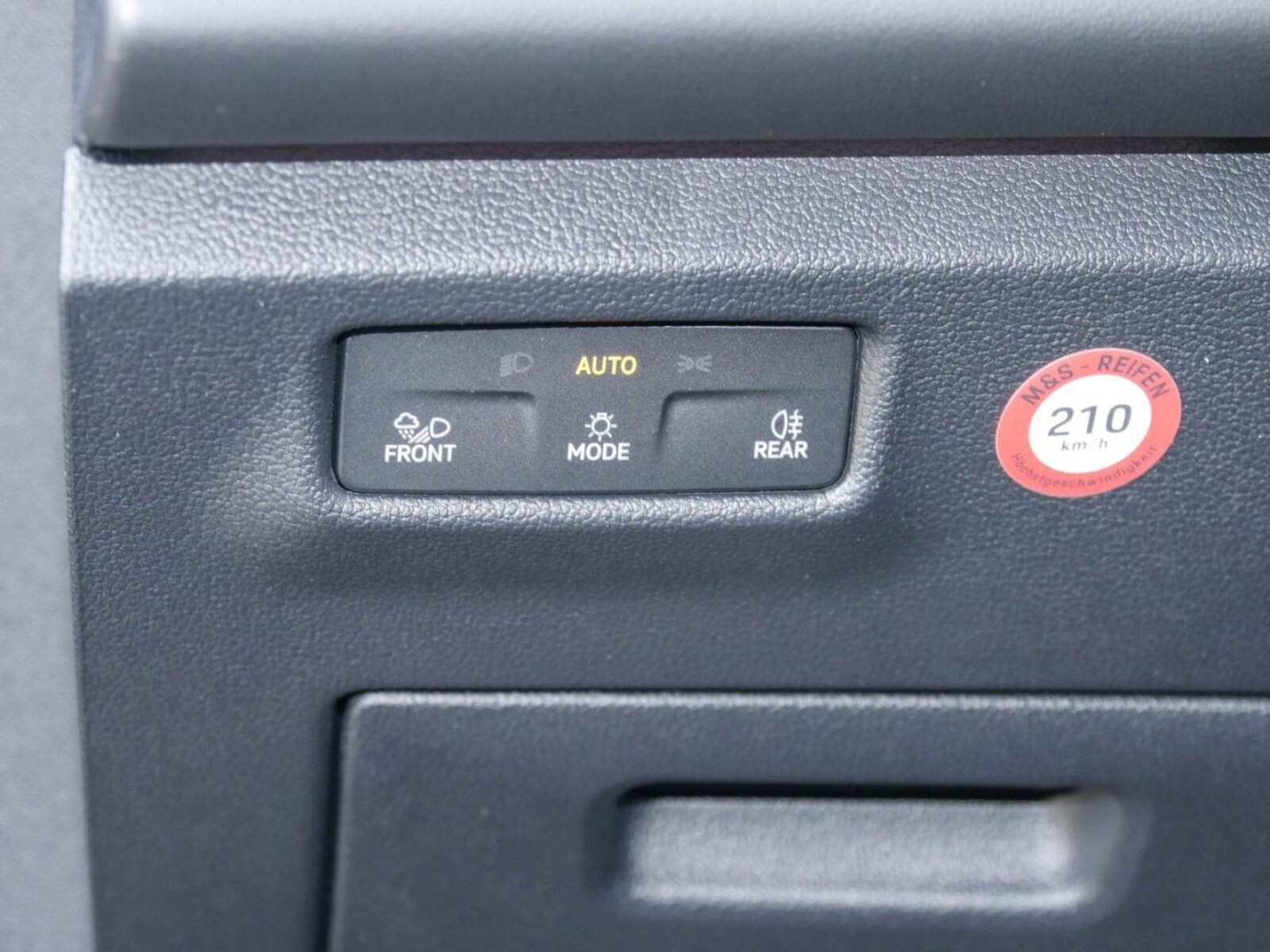 Volkswagen Tiguan – Bild 14