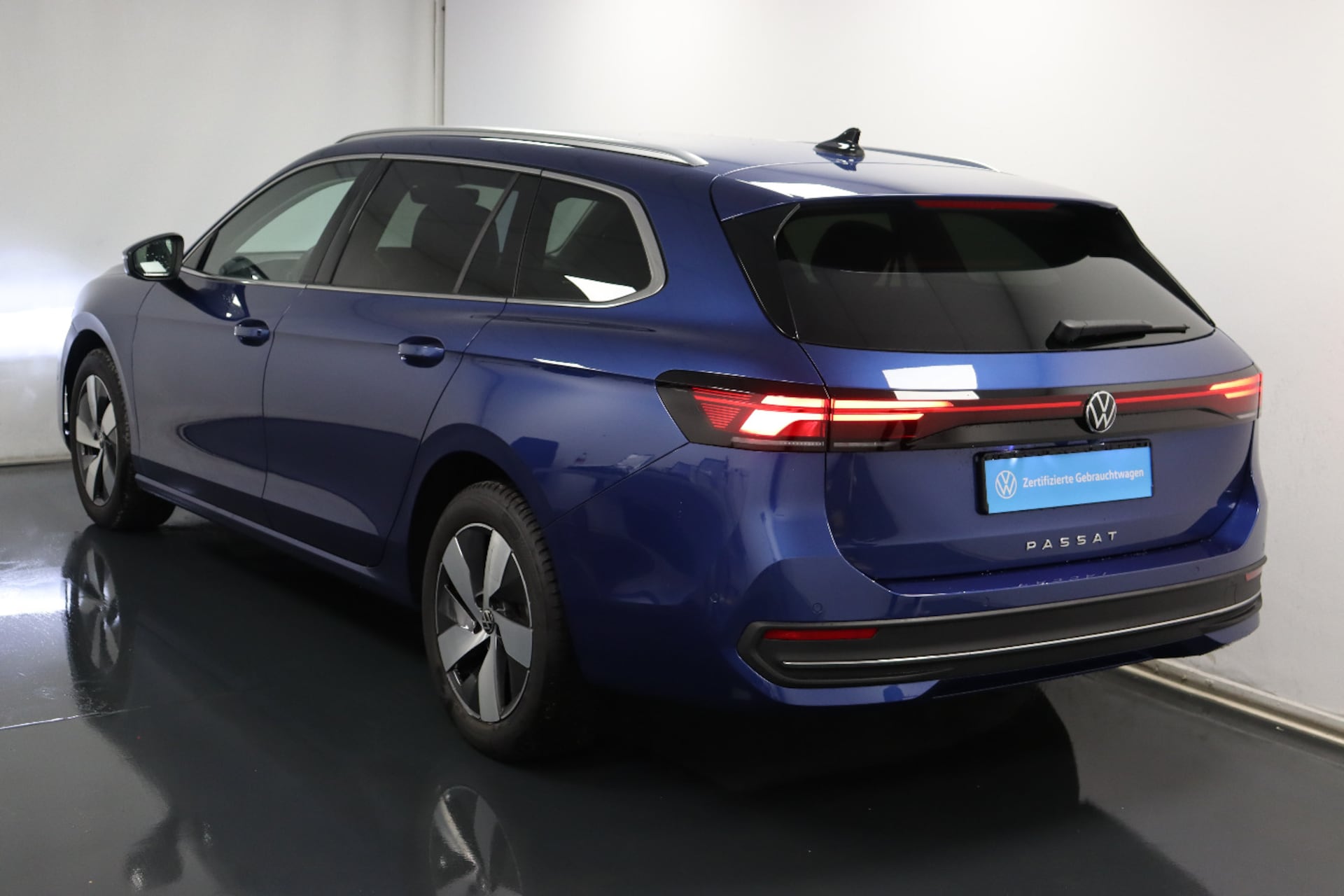 Volkswagen Passat Business