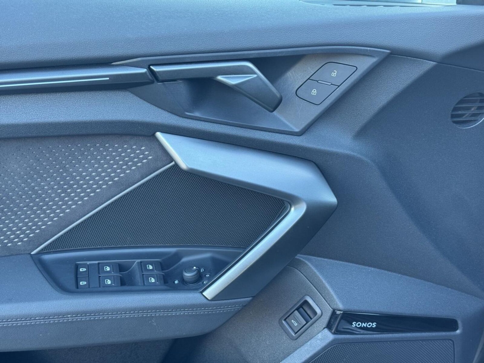Audi RS 3 Limousine – Bild 8