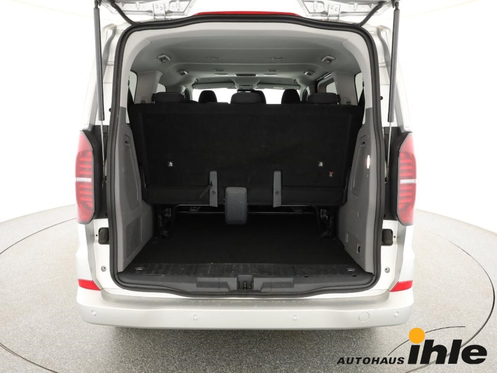 Volkswagen Caravelle – Bild 9