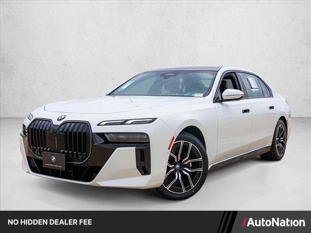 2026 BMW 740i