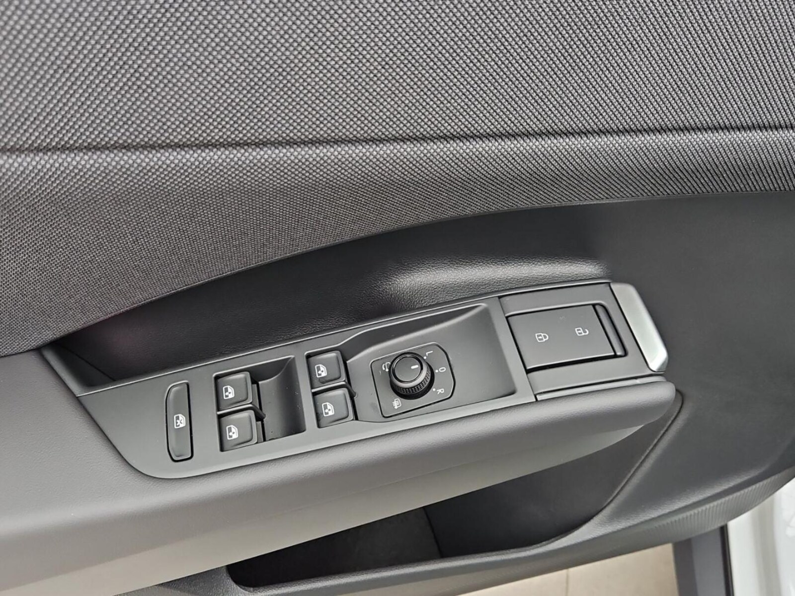 Volkswagen T-Roc – Bild 8
