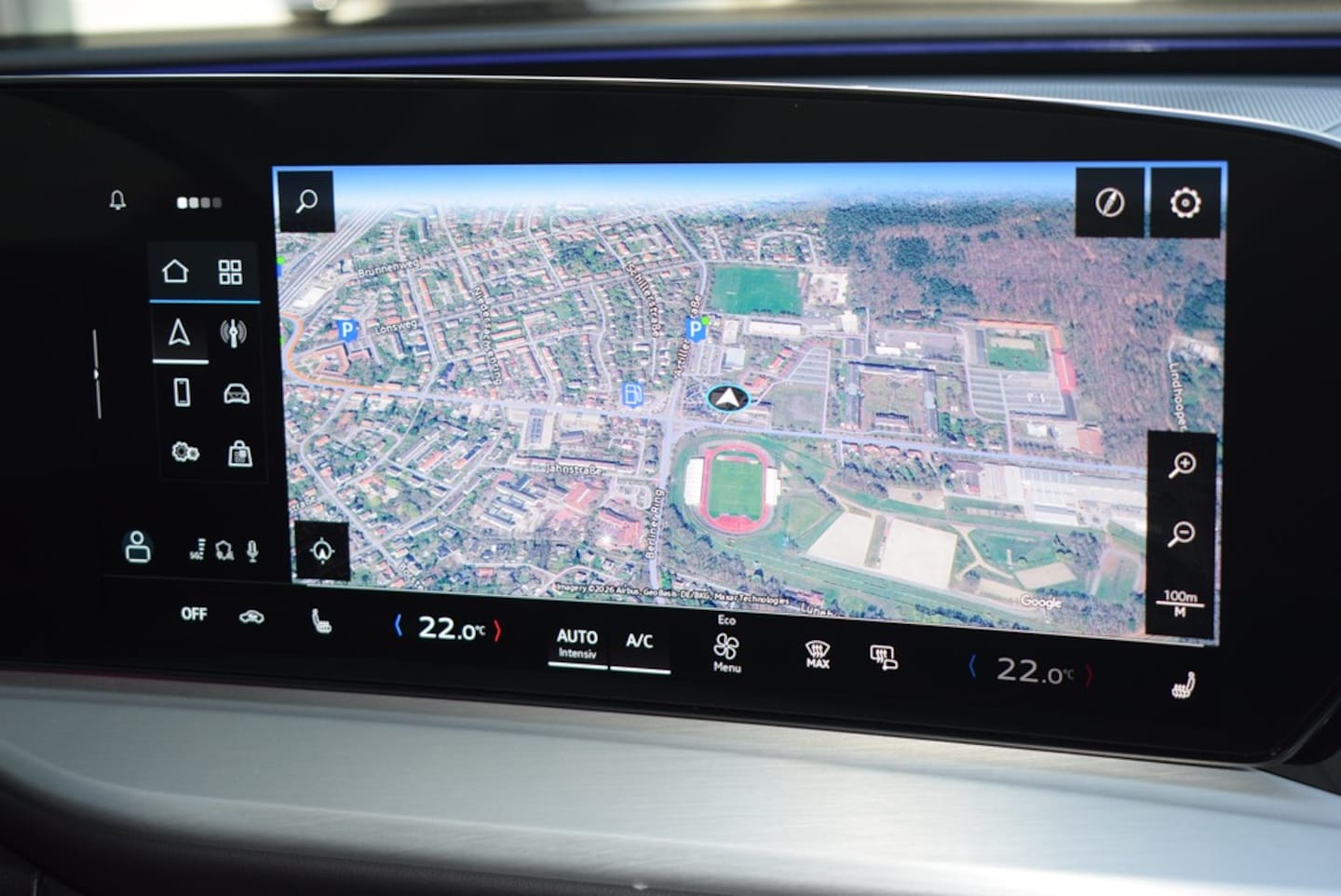Bild über Audi Q5 SUV TDI quattro 150 kW S tronic - für weitere Informationen kontaktieren Sie den Audi Partner