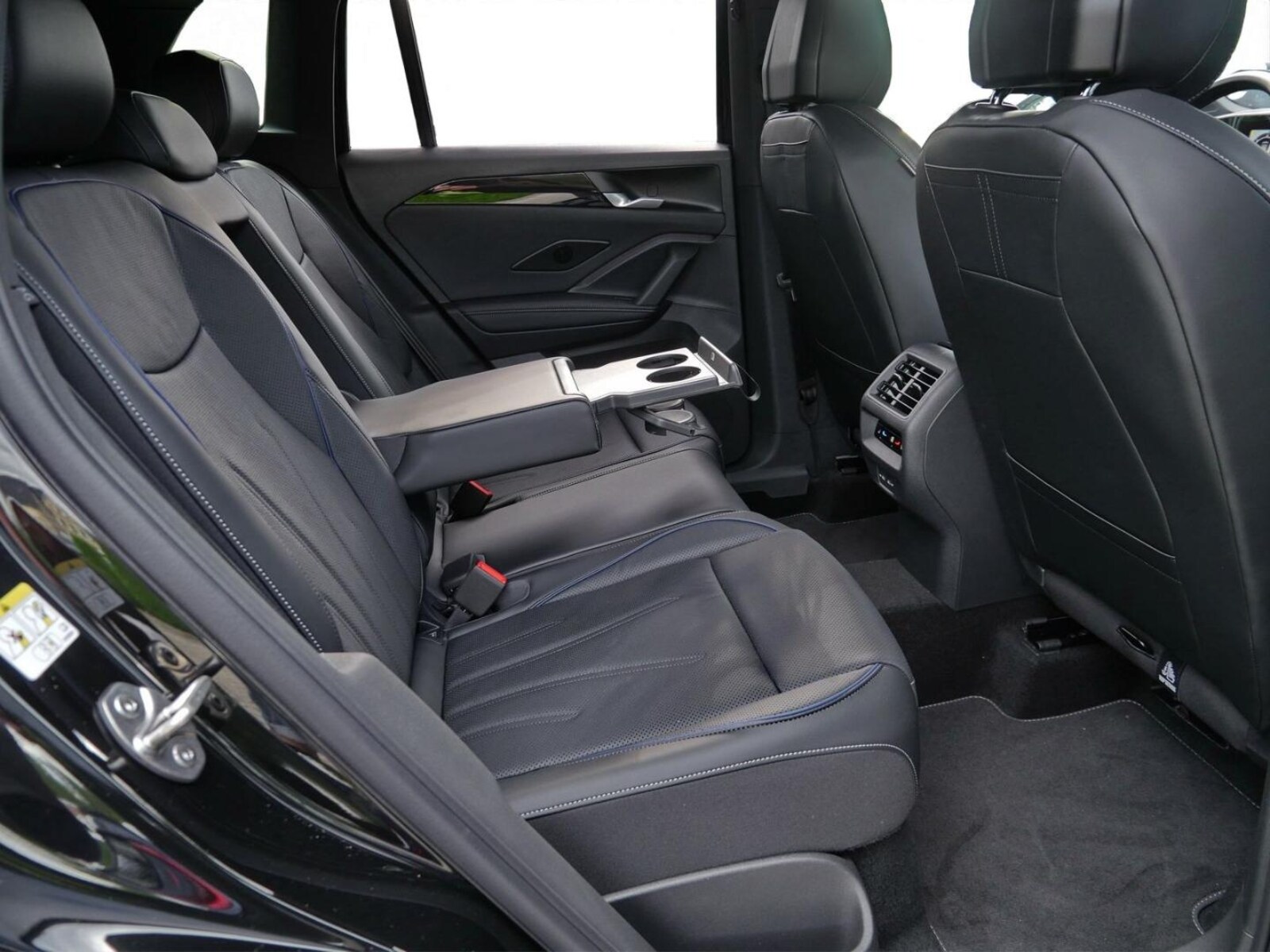 Volkswagen Tiguan – Bild 19
