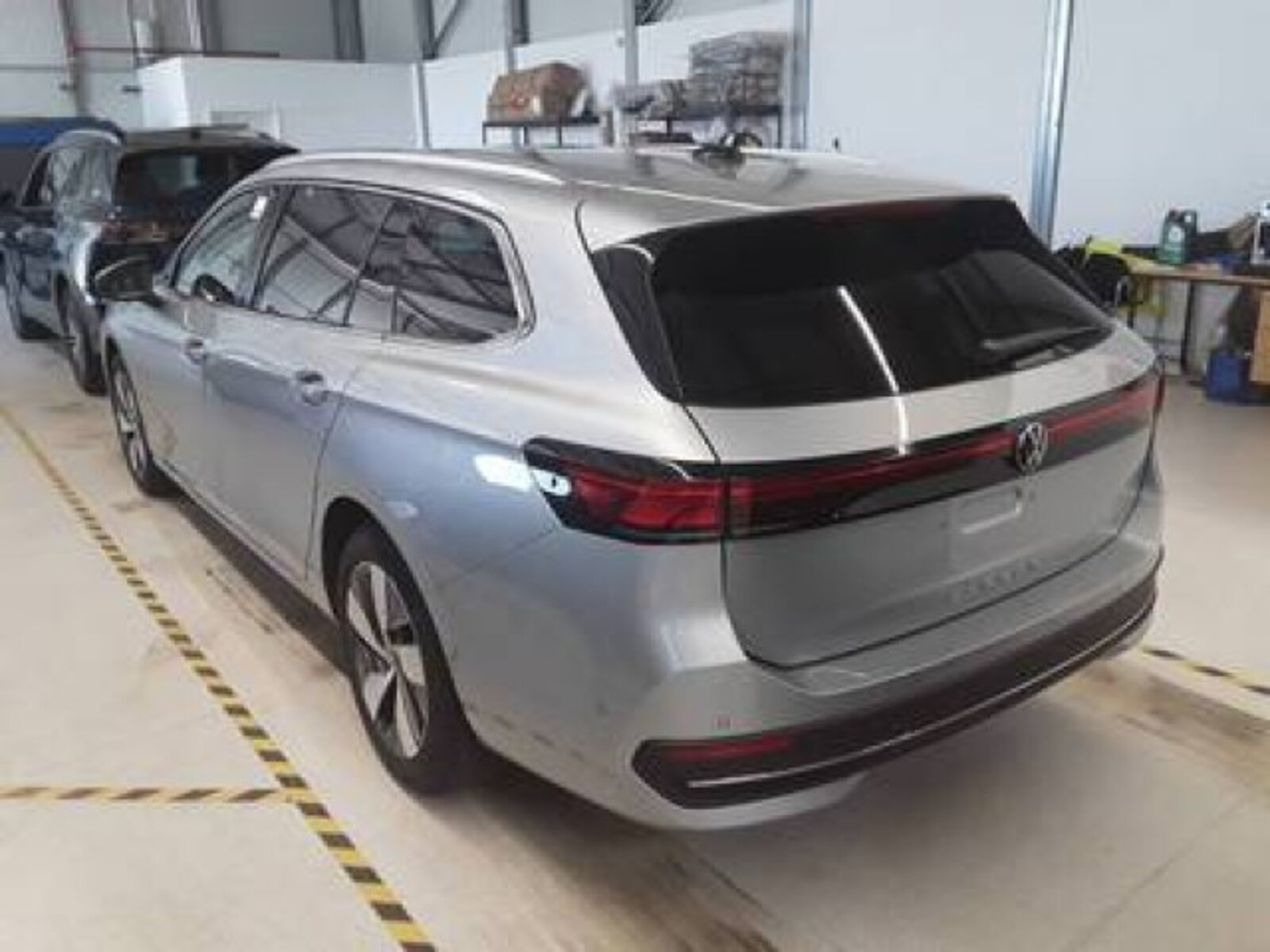 Volkswagen Passat – Bild 4