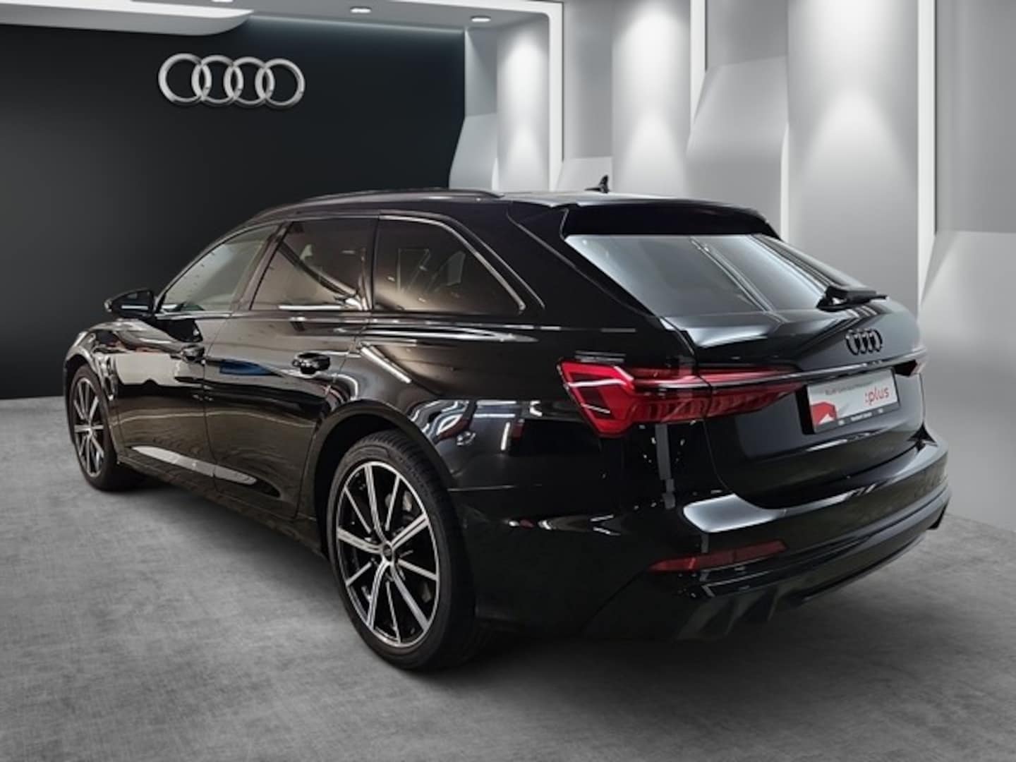 Bild über Audi S6 Avant TDI quattro tiptronic - für weitere Informationen kontaktieren Sie den Audi Partner