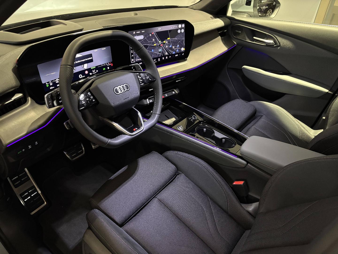 Image about Audi Q3 e-hybrid Design e-hybrid 272 ch S tronic