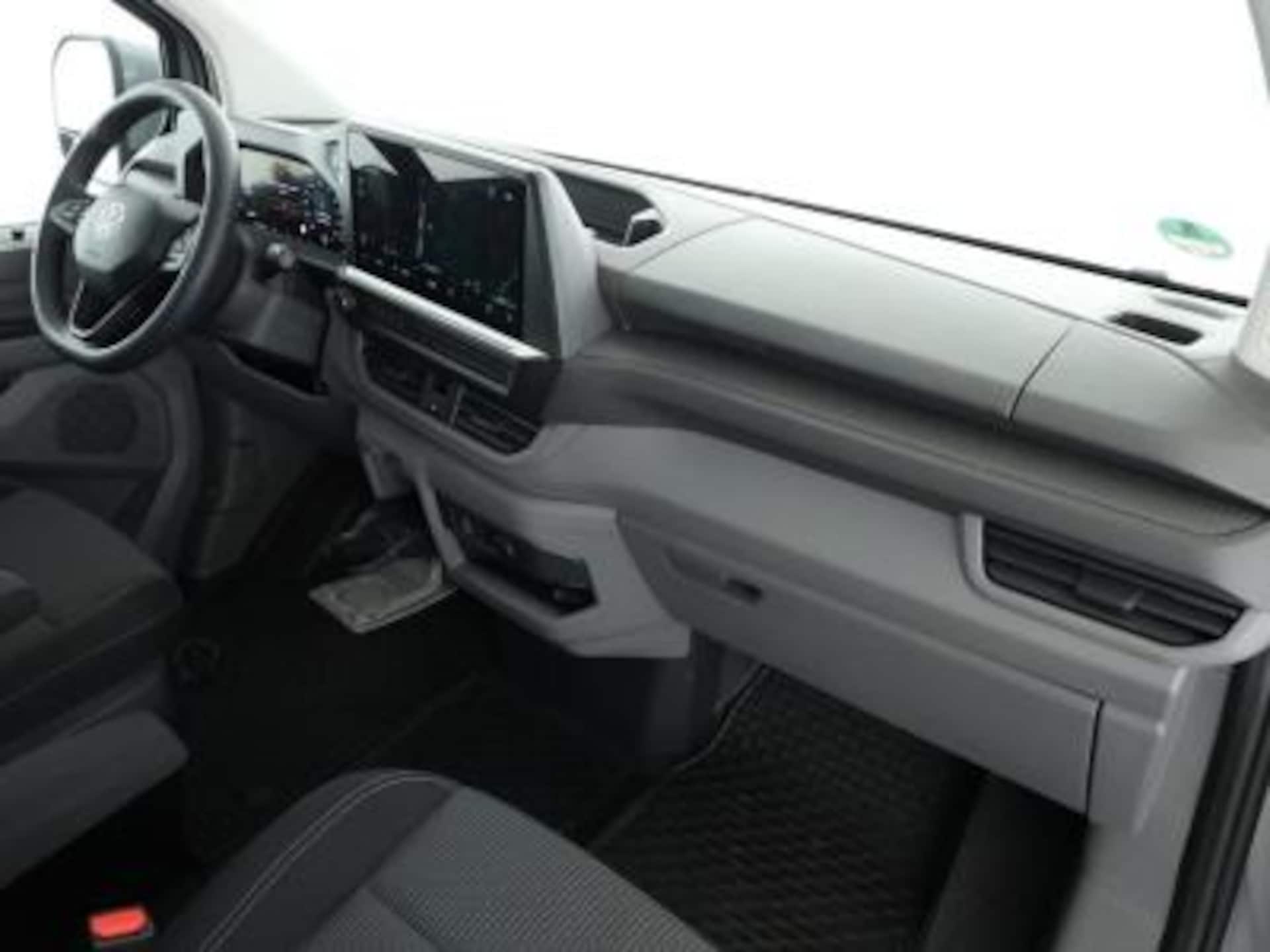 Volkswagen Transporter Kombi kurzer Radstand