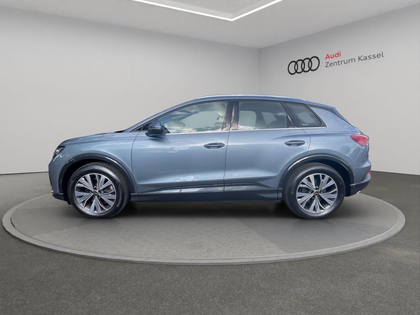 Bild über Audi Q4 e-tron 45 e-tron - für weitere Informationen kontaktieren Sie den Audi Partner