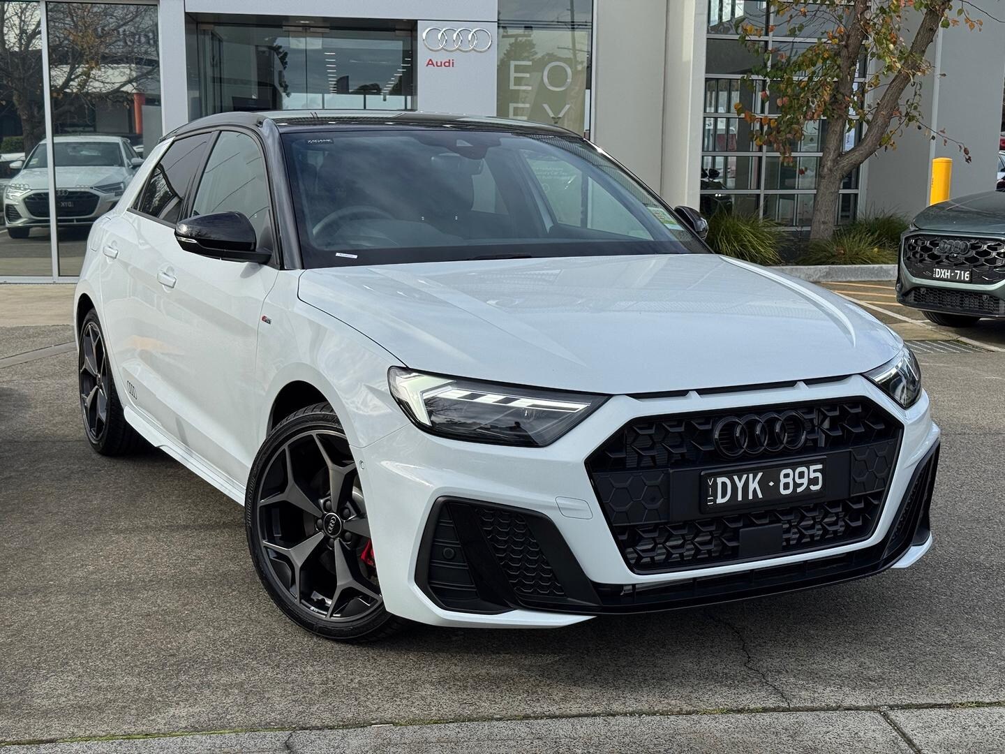 Image about Audi A1 Sportback S line 40 TFSI S tronic