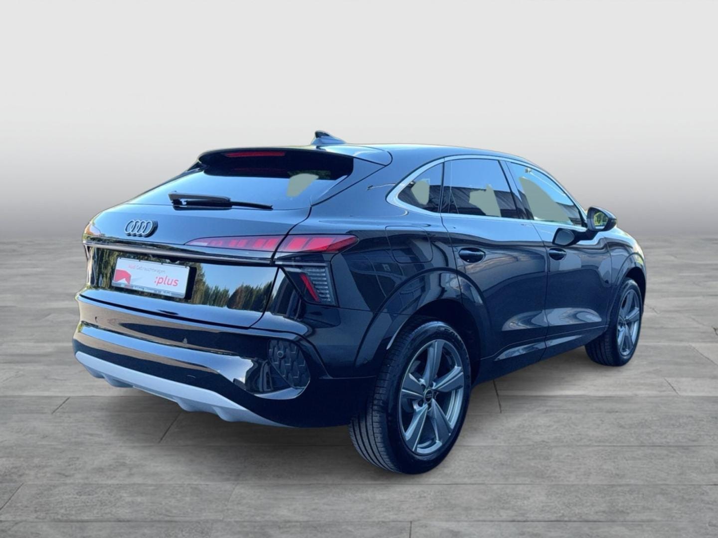 Bild über Audi Q3 Sportback TFSI 110 kW S tronic - für weitere Informationen kontaktieren Sie den Audi Partner
