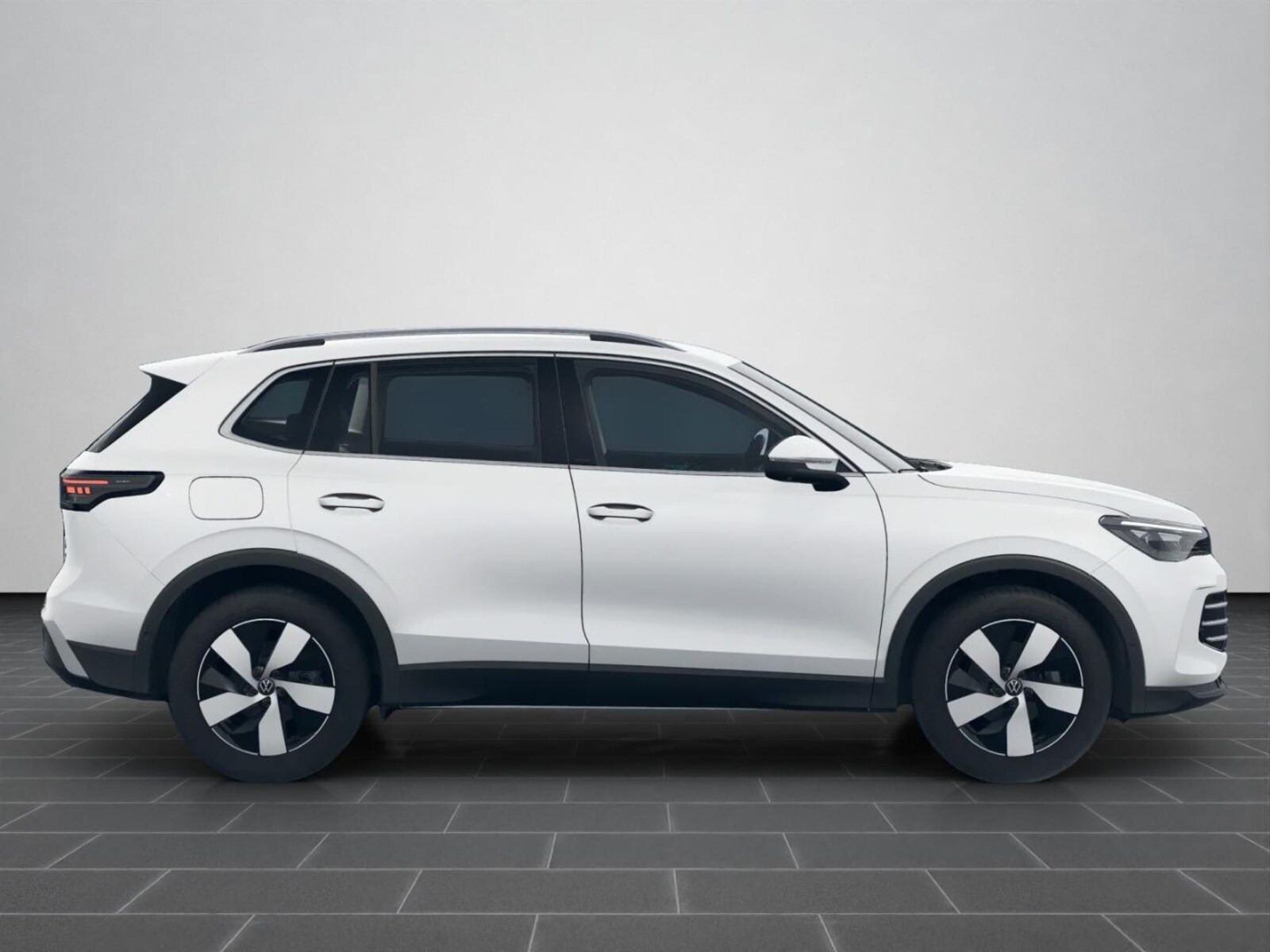 Volkswagen Tiguan – Bild 12