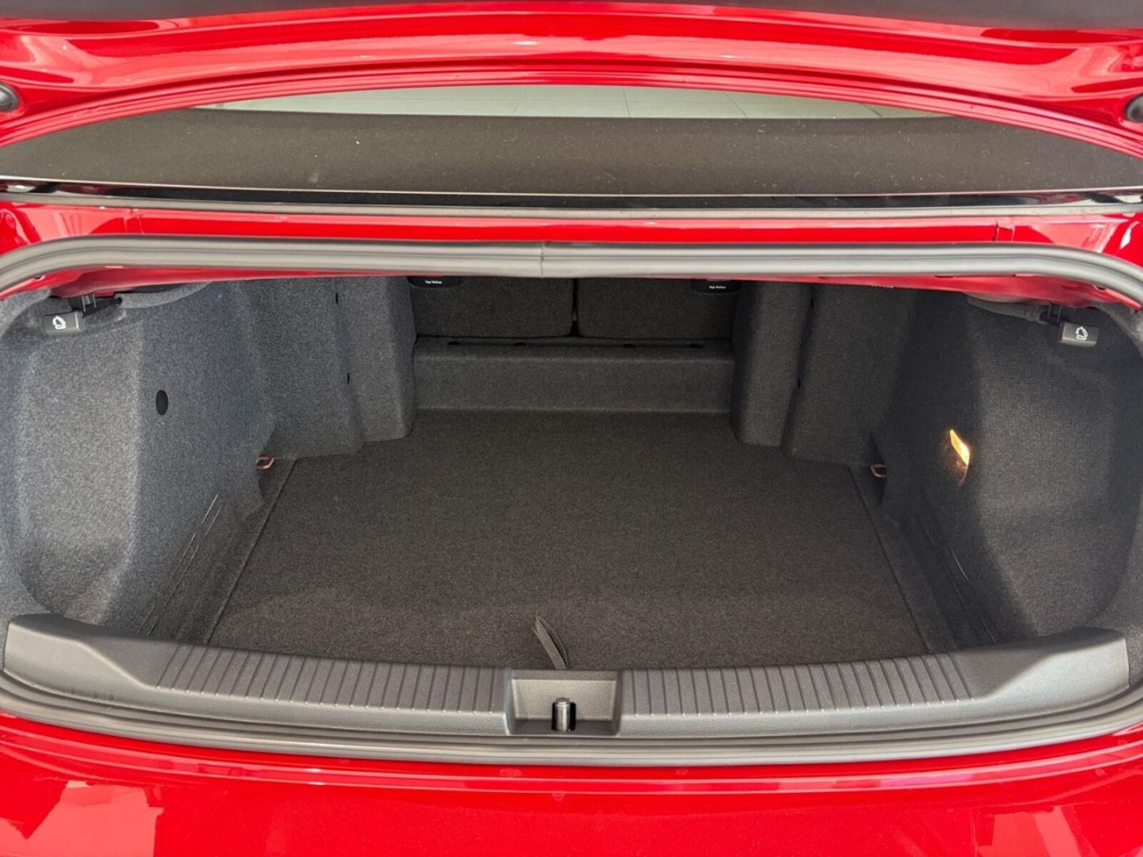 Volkswagen T-Roc Cabriolet – Bild 13