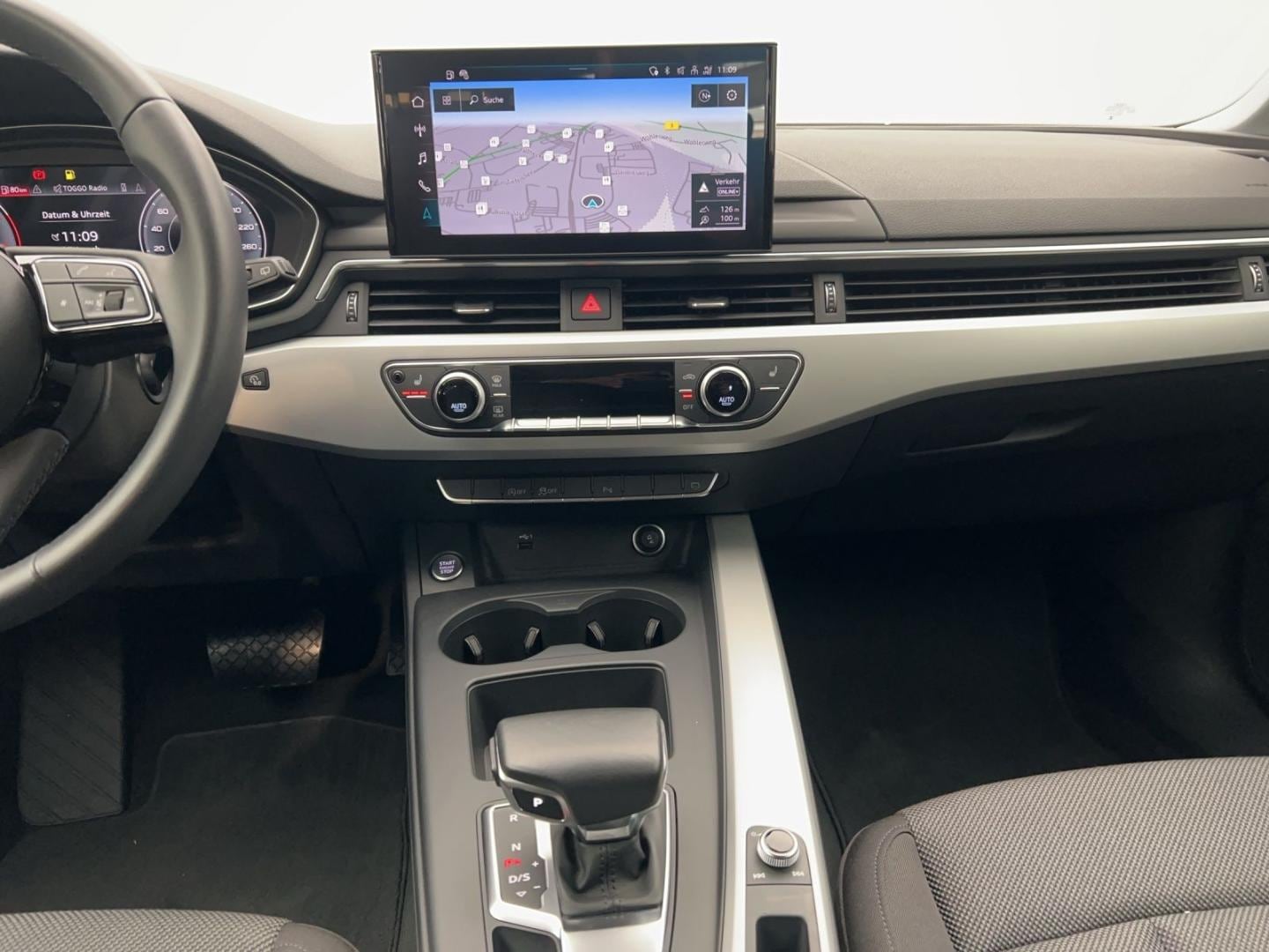 Bild über Audi A4 Avant advanced 35 TFSI S tronic - für weitere Informationen kontaktieren Sie den Audi Partner