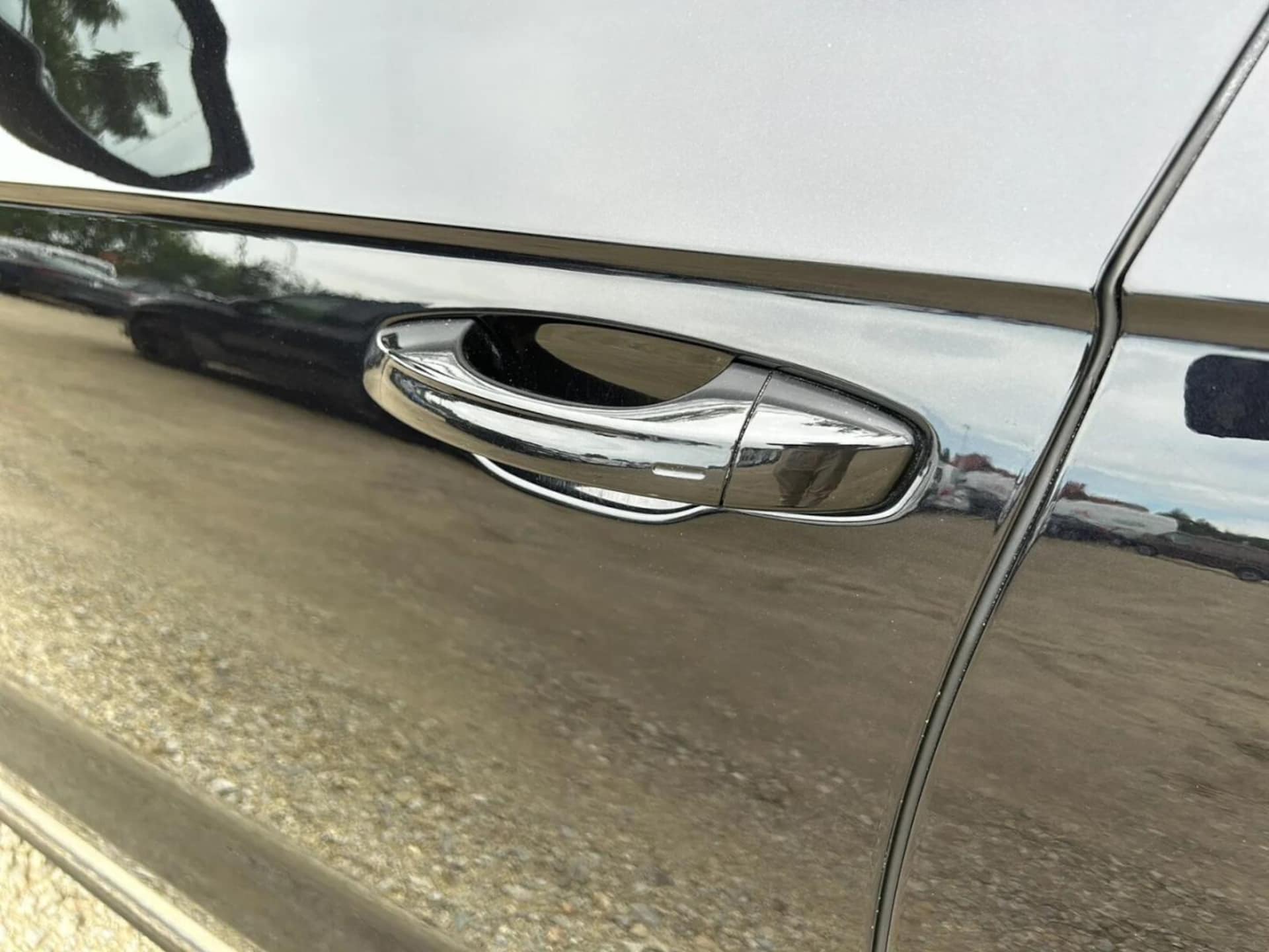 Volkswagen Touareg Model bazowy