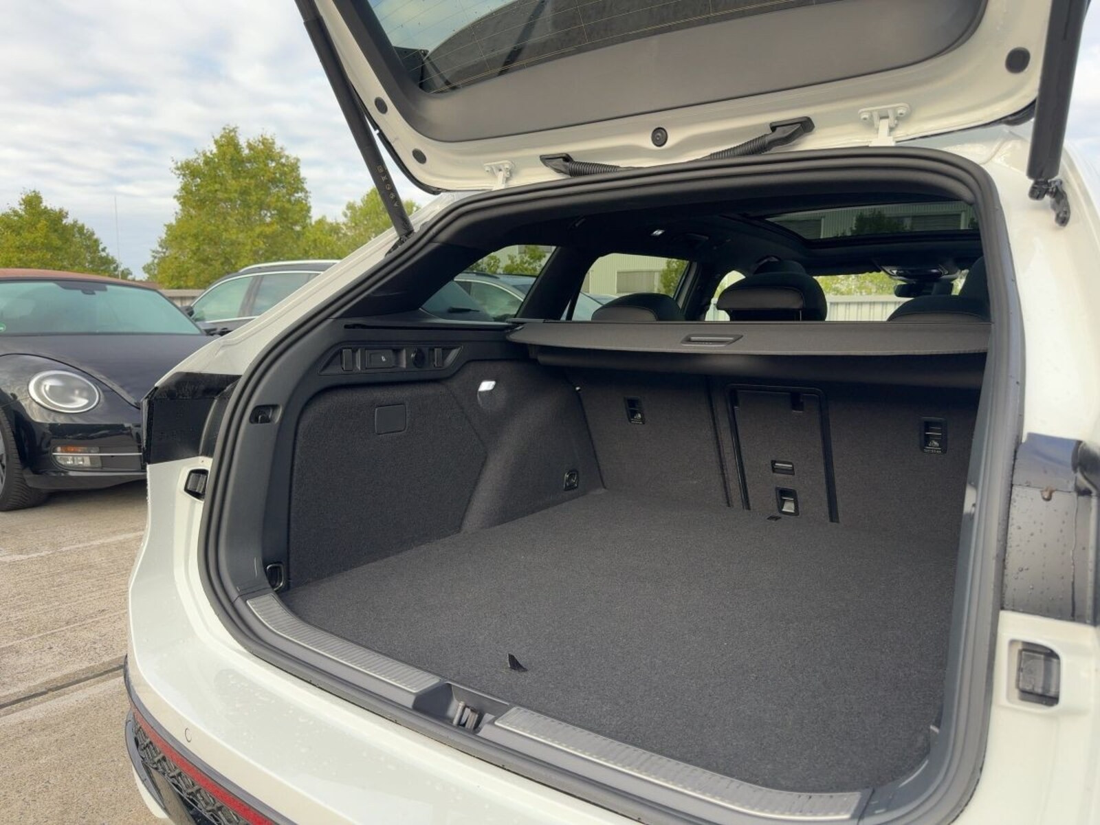 Volkswagen Passat – Bild 6