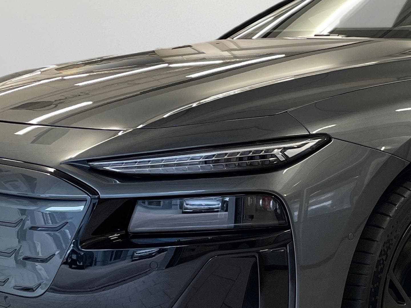 Bild über Audi A6 Sportback e-tron e-tron quattro - für weitere Informationen kontaktieren Sie den Audi Partner