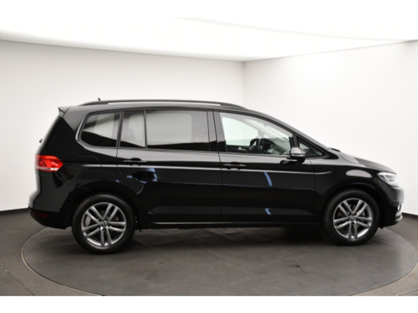 Volkswagen Touran – Bild 18