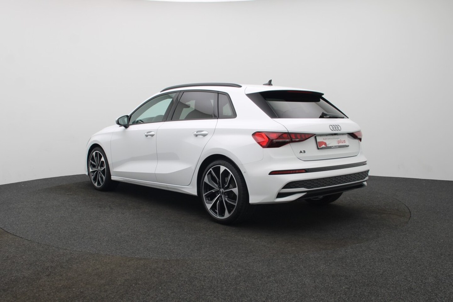 Bild über Audi A3 Sportback TDI S tronic - für weitere Informationen kontaktieren Sie den Audi Partner