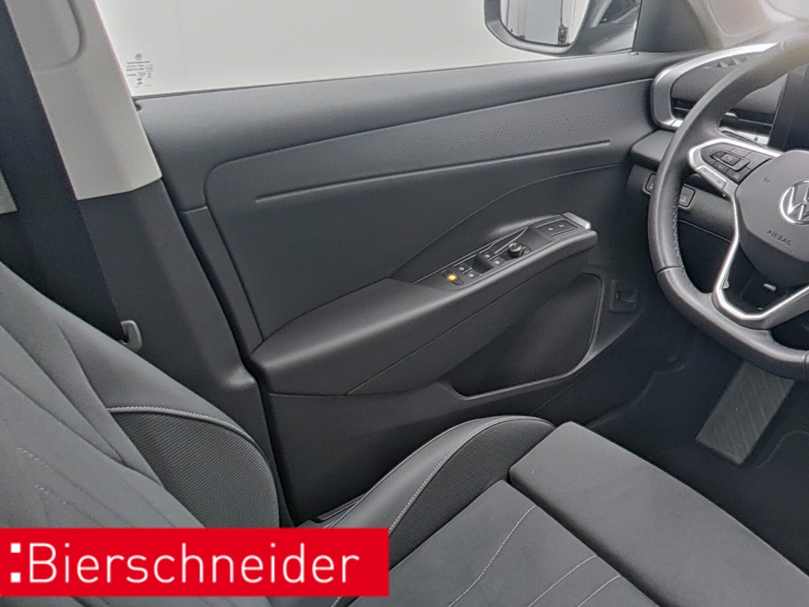 Volkswagen T-Roc – Bild 12