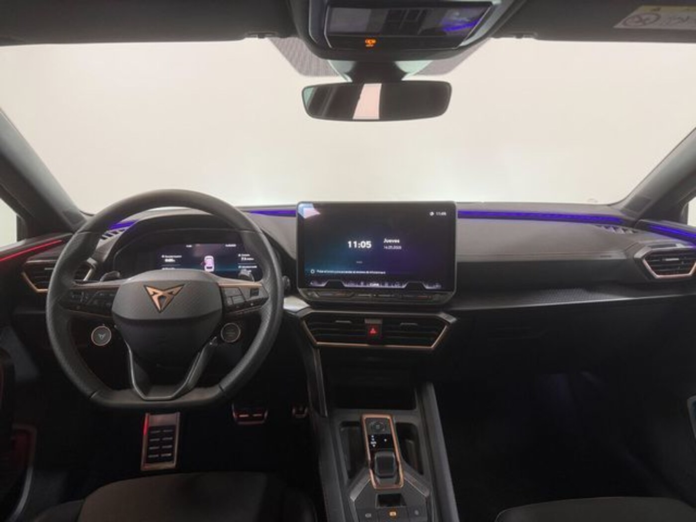 CUPRA Leon Sportstourer 1.5 eTSI DSG 110 kW (150 CV) — photo 4