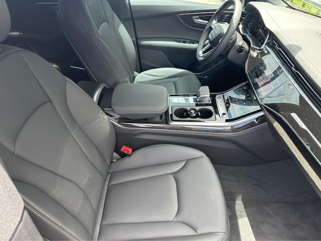 2026 Audi Q8 Premium Plus - Photo 9