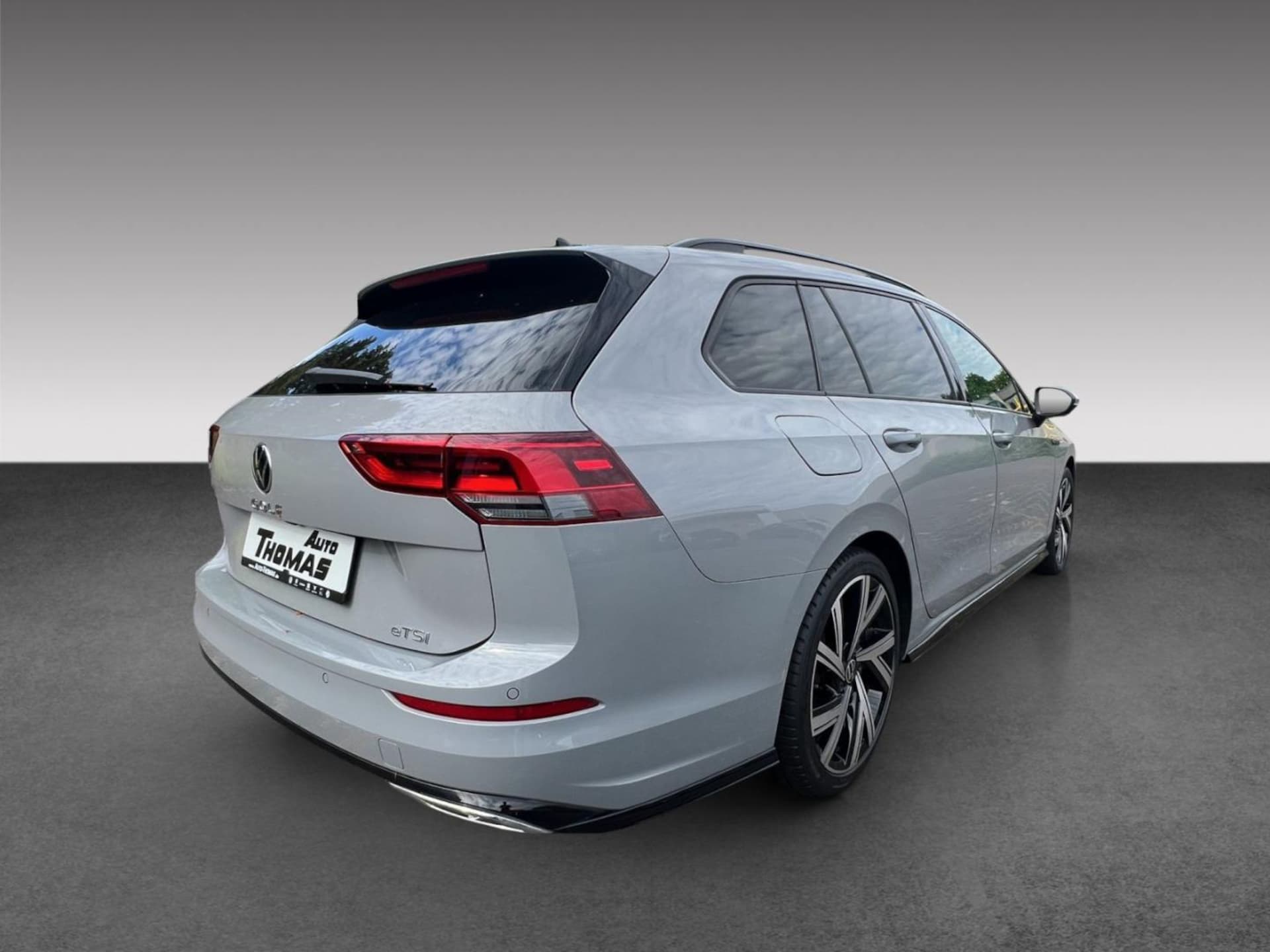 Volkswagen Golf Variant R-Line