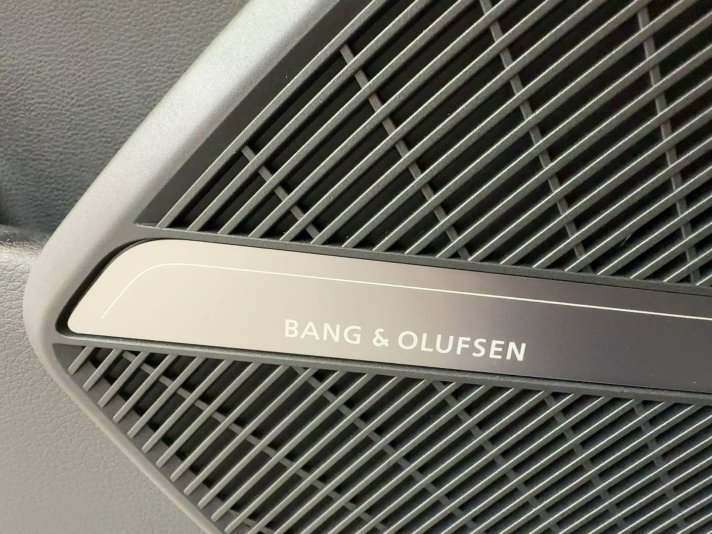 Bild über Audi Q5 Sportback 40 TDI quattro S tronic - für weitere Informationen kontaktieren Sie den Audi Partner