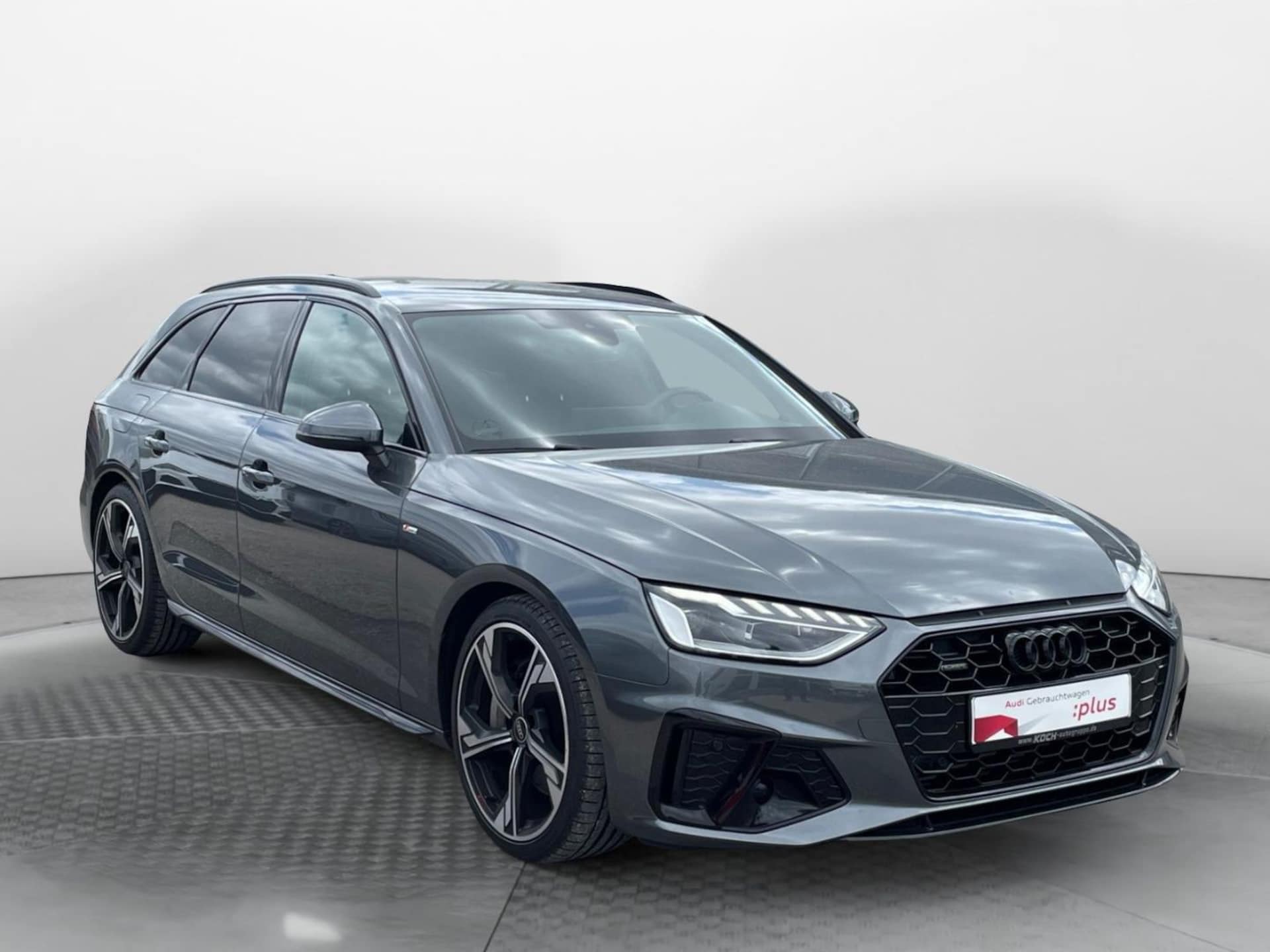 Audi A4 Avant S line
