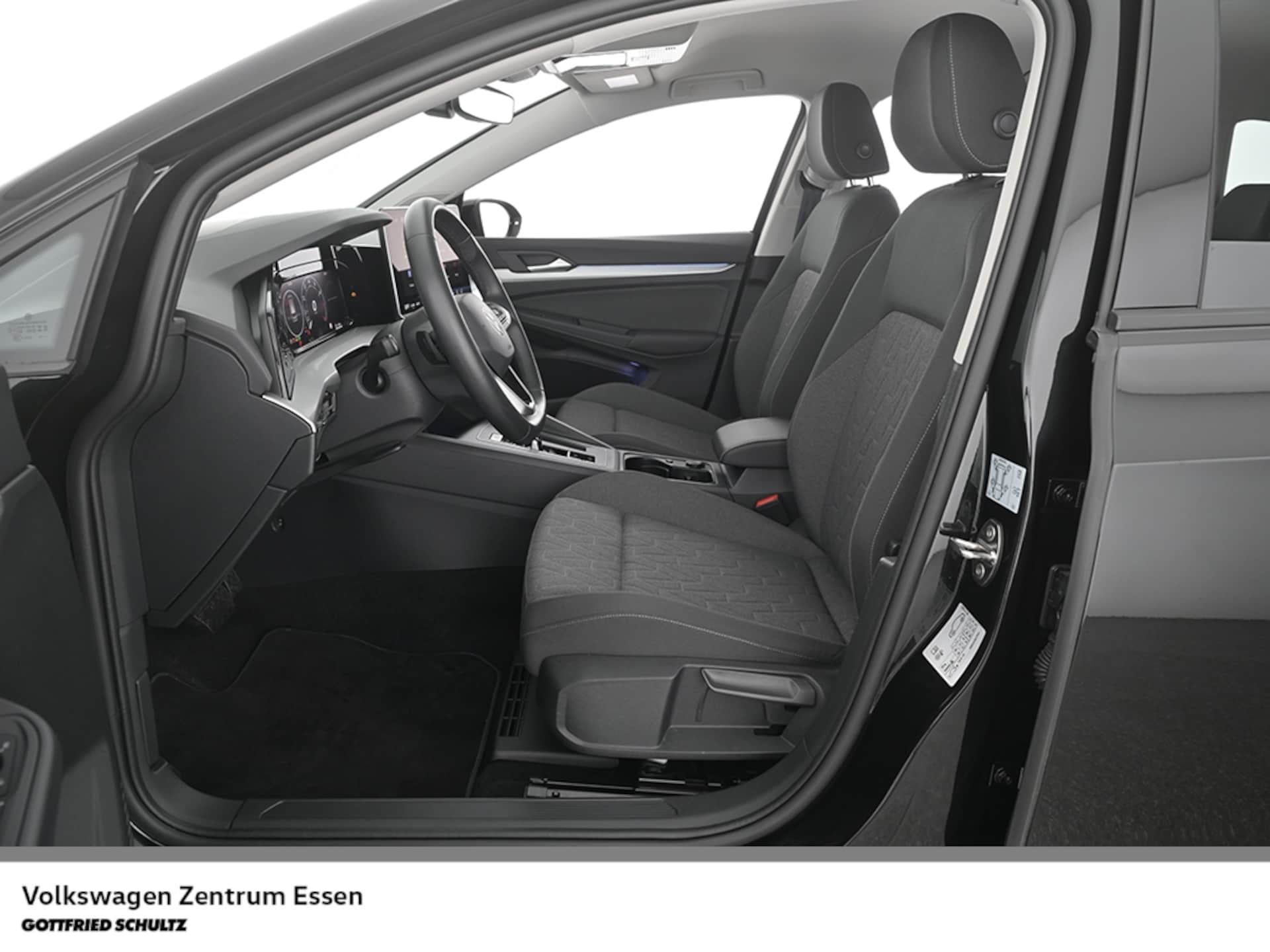 Volkswagen Golf Variant Life