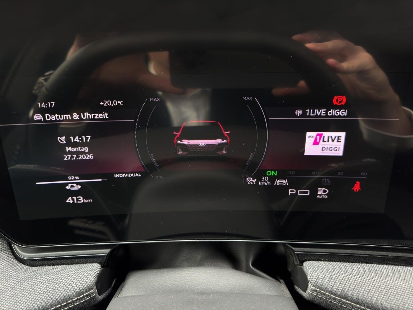 Bild über Audi A6 Avant e-tron e-tron - für weitere Informationen kontaktieren Sie den Audi Partner