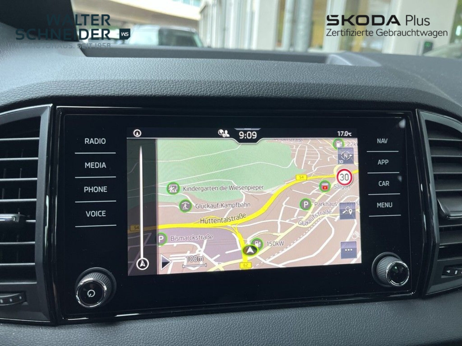 Skoda Karoq Selection
