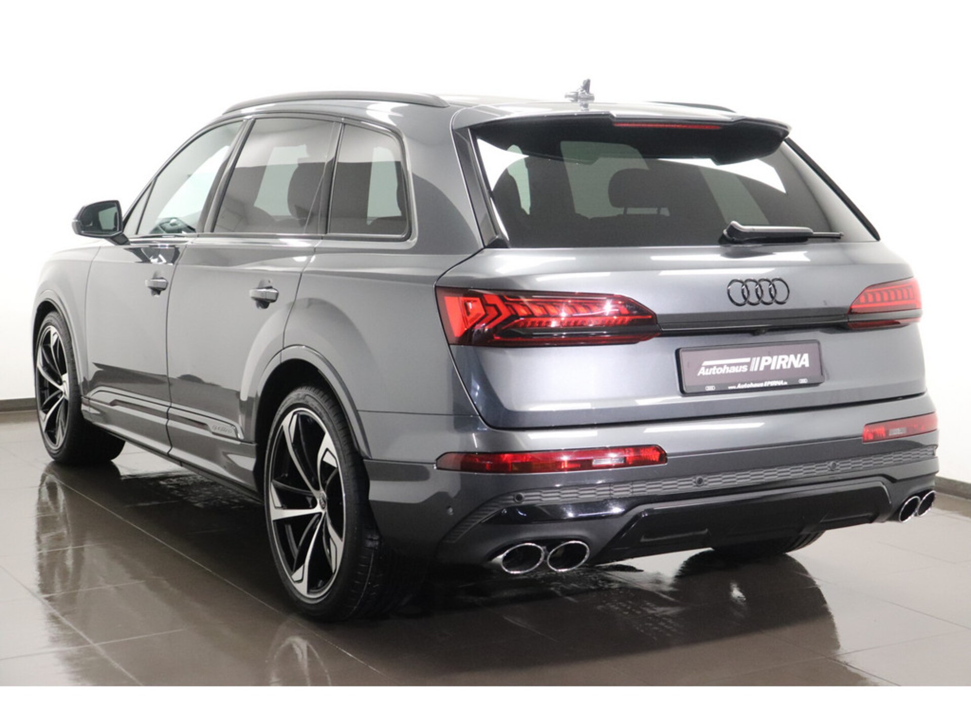 Audi SQ7 SUV