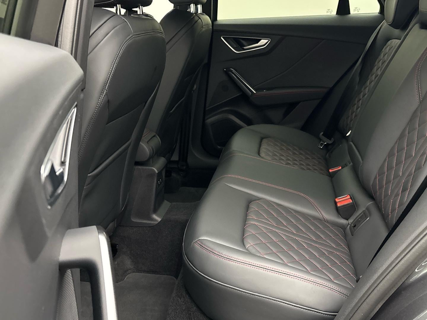 Bild über Audi Q2 S line 35 TFSI S tronic - für weitere Informationen kontaktieren Sie den Audi Partner