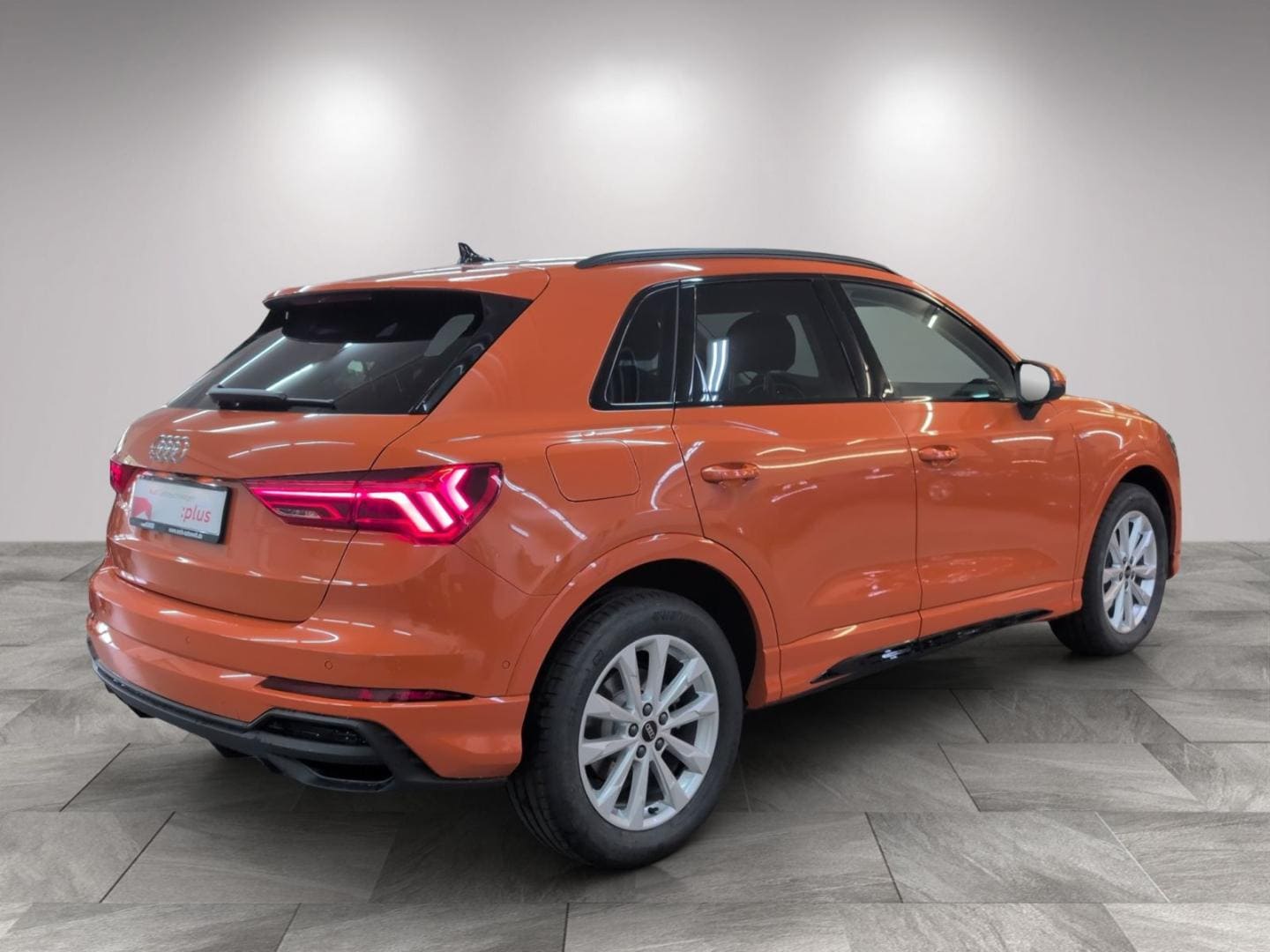 Bild über Audi Q3 TFSI 110 kW S tronic - für weitere Informationen kontaktieren Sie den Audi Partner