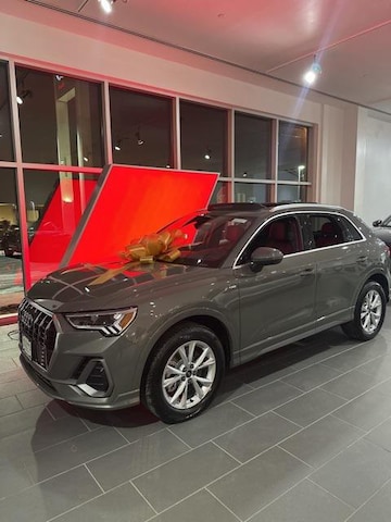 2025 Audi Q3 S Line Premium's photo